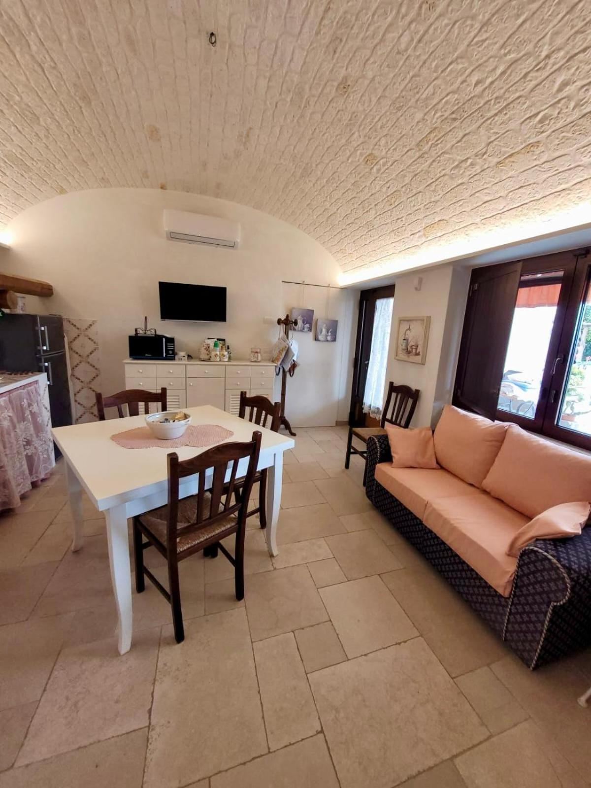 Valle D'Itria Trulli E Alcova Mikael Чистернино Екстериор снимка