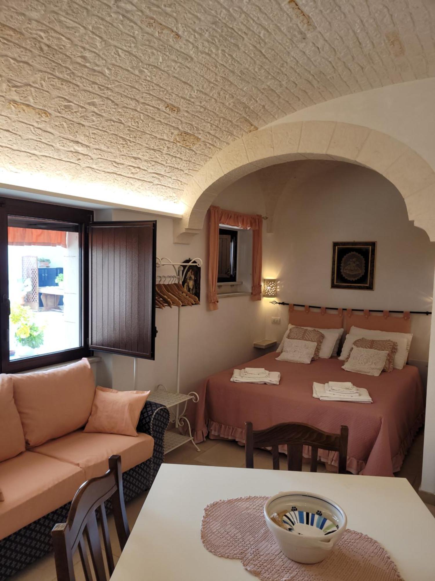 Valle D'Itria Trulli E Alcova Mikael Чистернино Екстериор снимка
